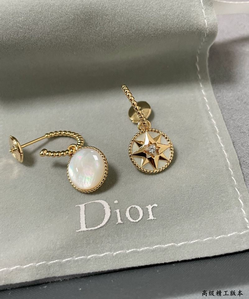 Christian Dior Necklaces